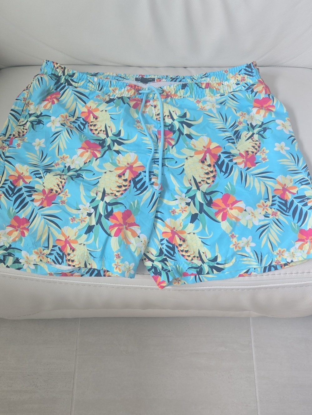 Club Room Men's Tropical Pineapple Swim Shorts - Aqua with Yellow & Coral (XL)